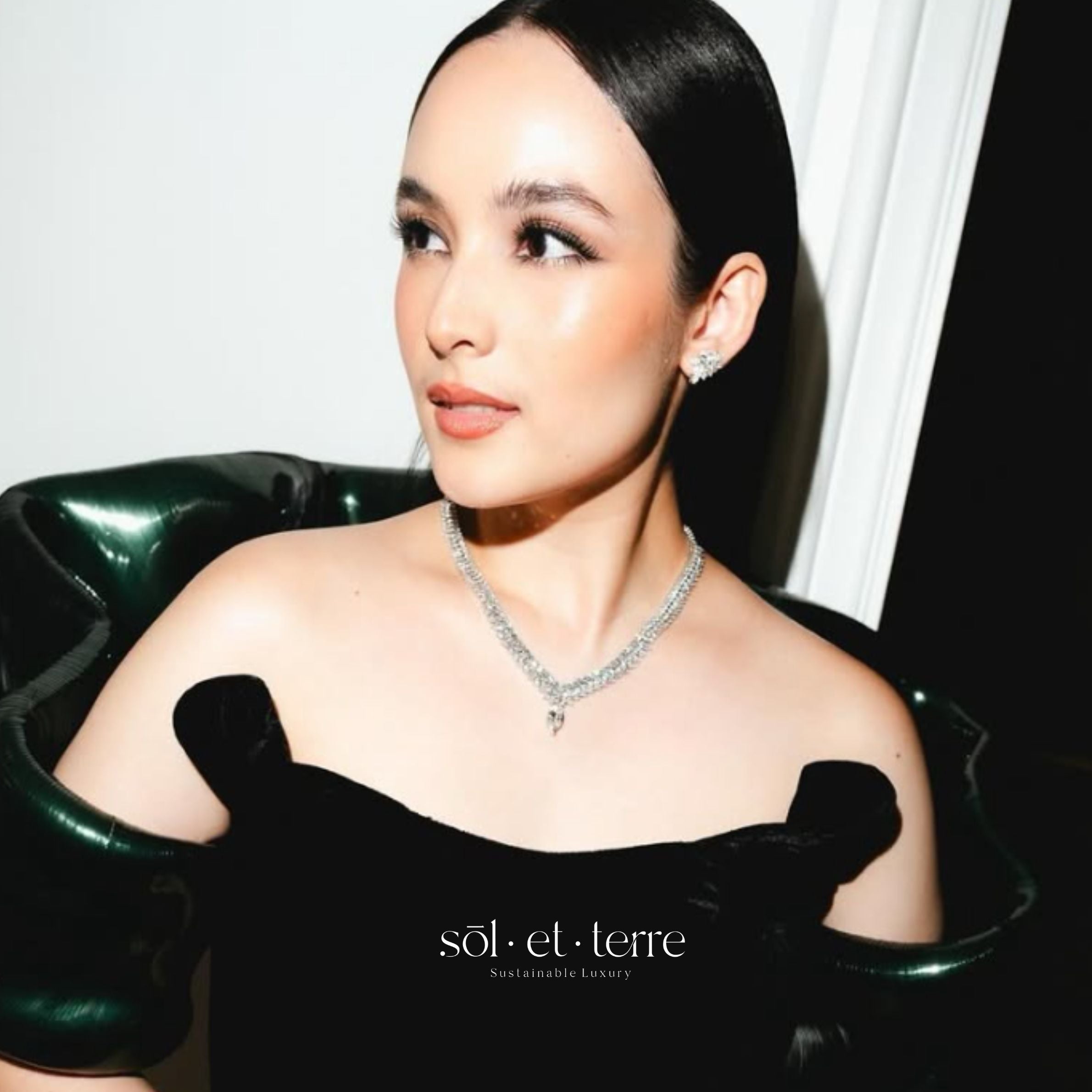 Kalung Berlian Lab Grown Hadiah Penuh Makna untuk Momen Spesial