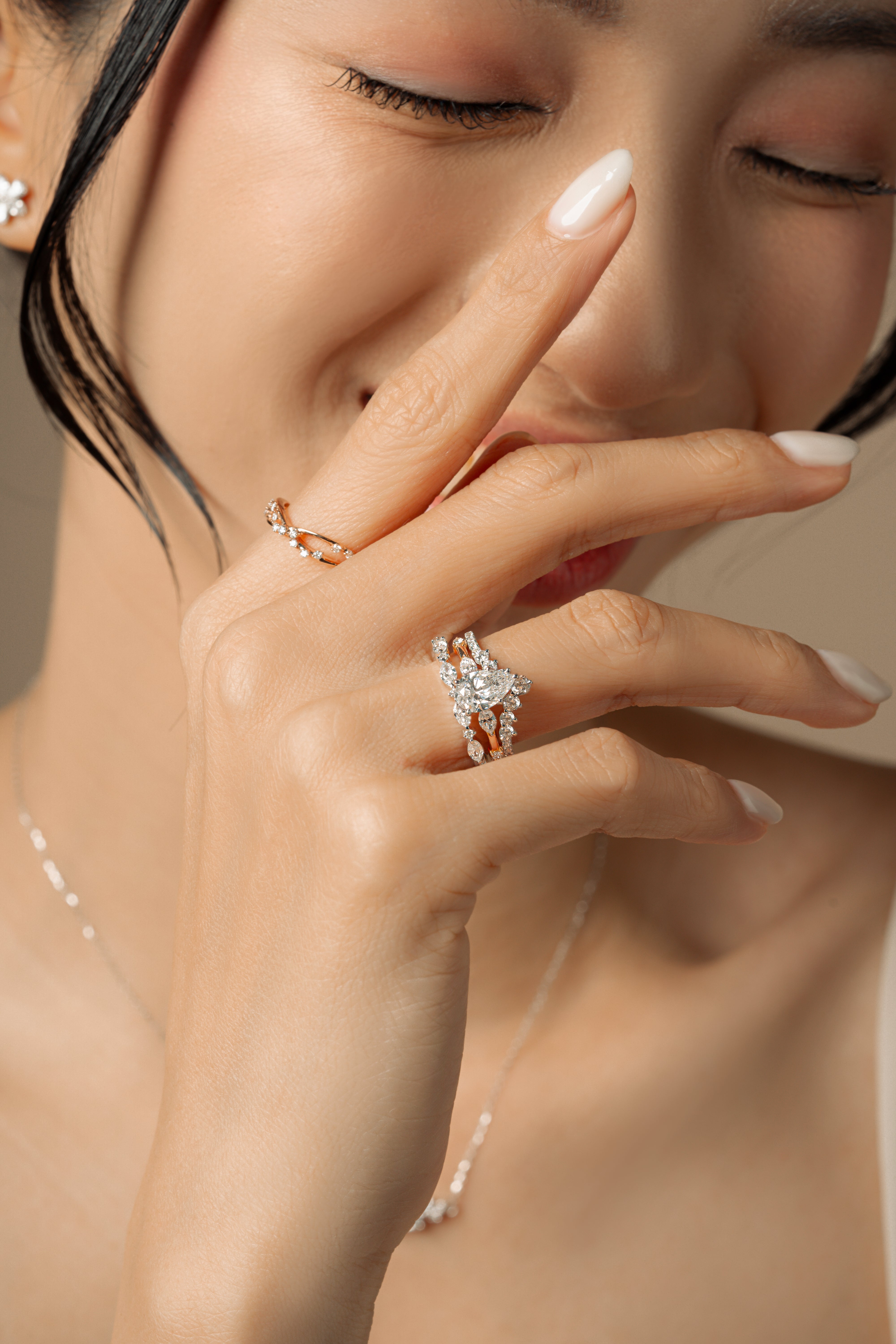 Make your gift memorable with our Lab Grown Diamonds and 18K White or Rose Gold.
