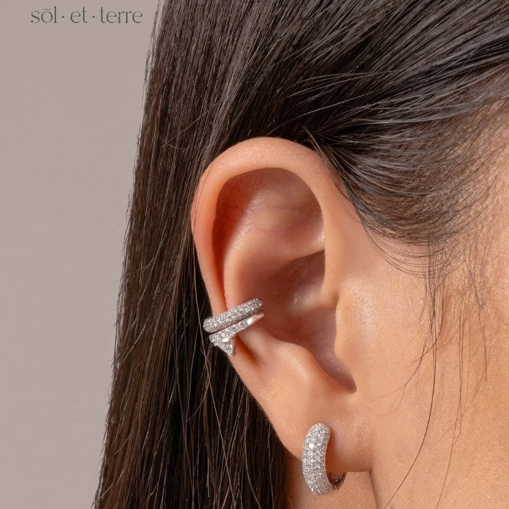 Anting Berlian Wanita: Dari Day Look sampai Occasion Formal, Ini Padanan Terbaiknya