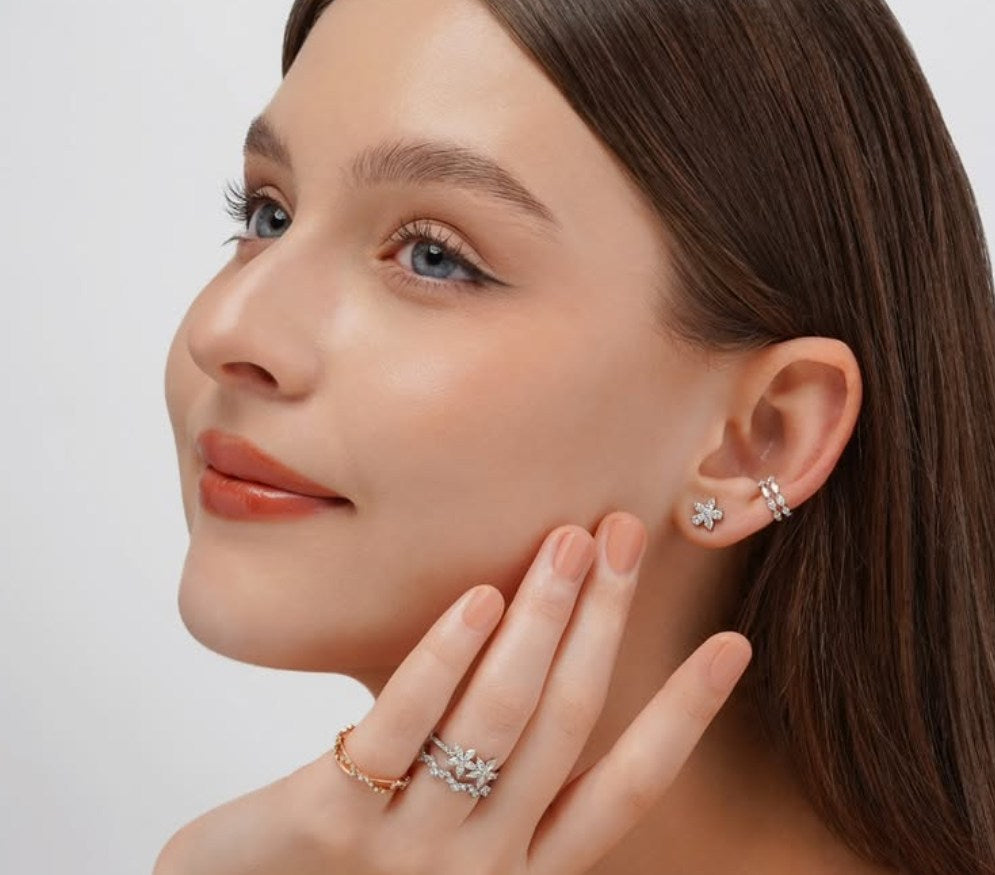 Kisah di Balik Cincin Ikonik Ratu Elizabeth II: Simbolisme dan Pesonanya yang Abadi