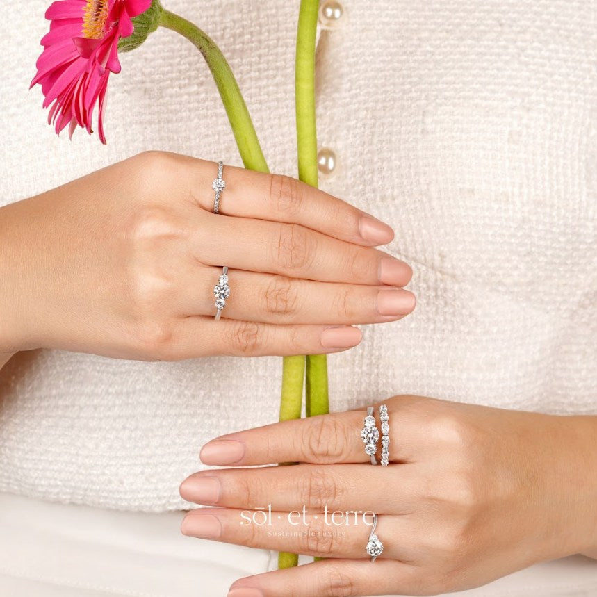 Model Cincin Berlian Mata Satu: Simbol Elegansi Abadi