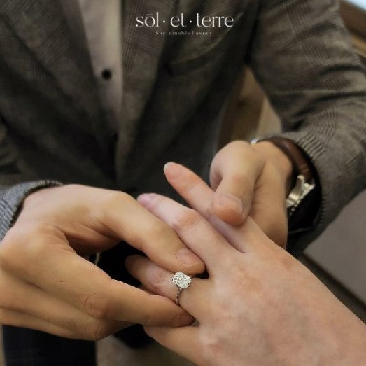 Model Cincin Berlian Mata Satu dari Sol et Terre