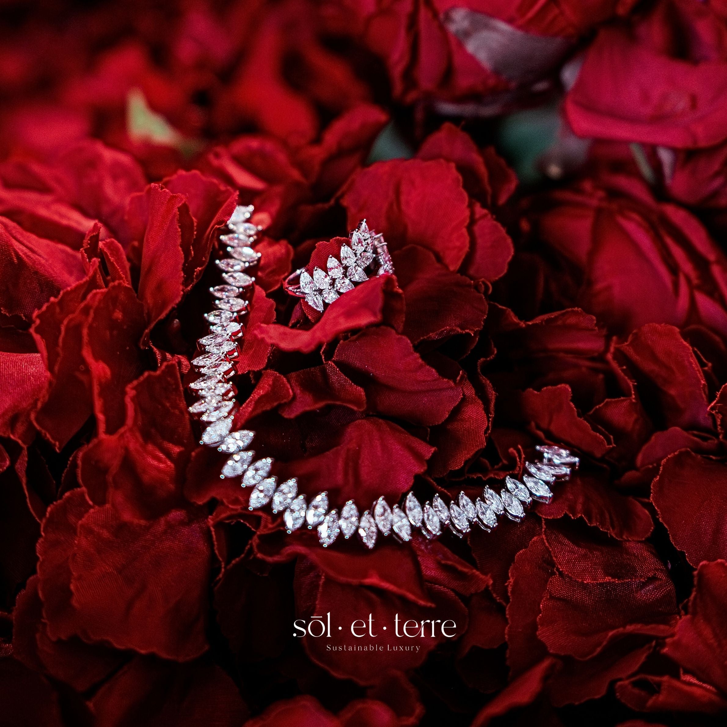 Sol Et Terre High Jewellery Collection