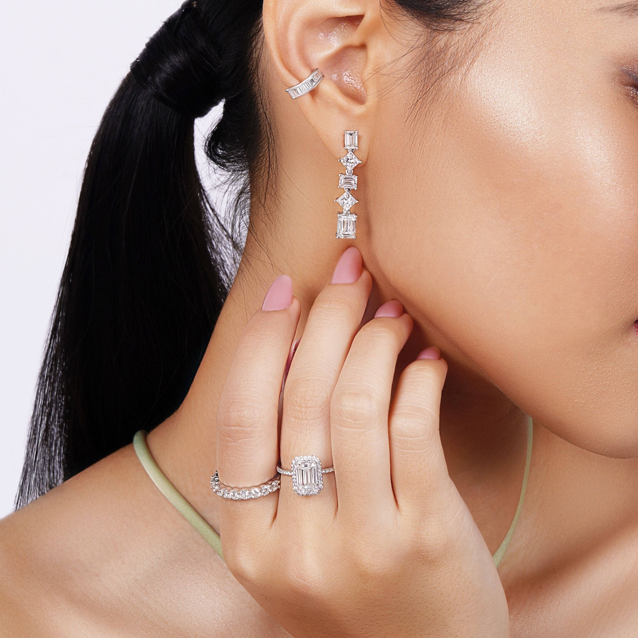 Make your gift memorable with our Lab Grown Diamonds and 18K White or Rose Gold.