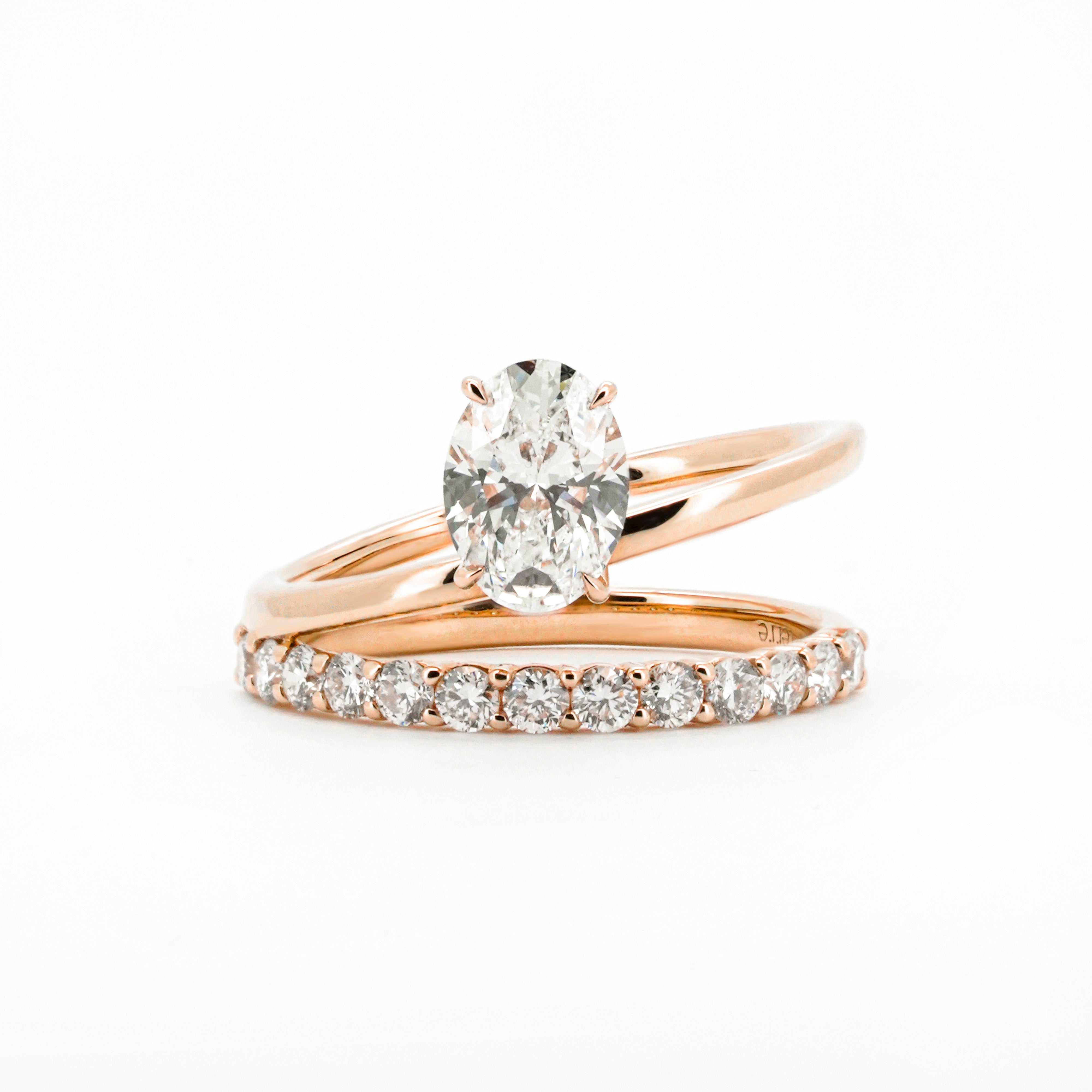 Oval Diamond Wrap Ring | Sol et Terre