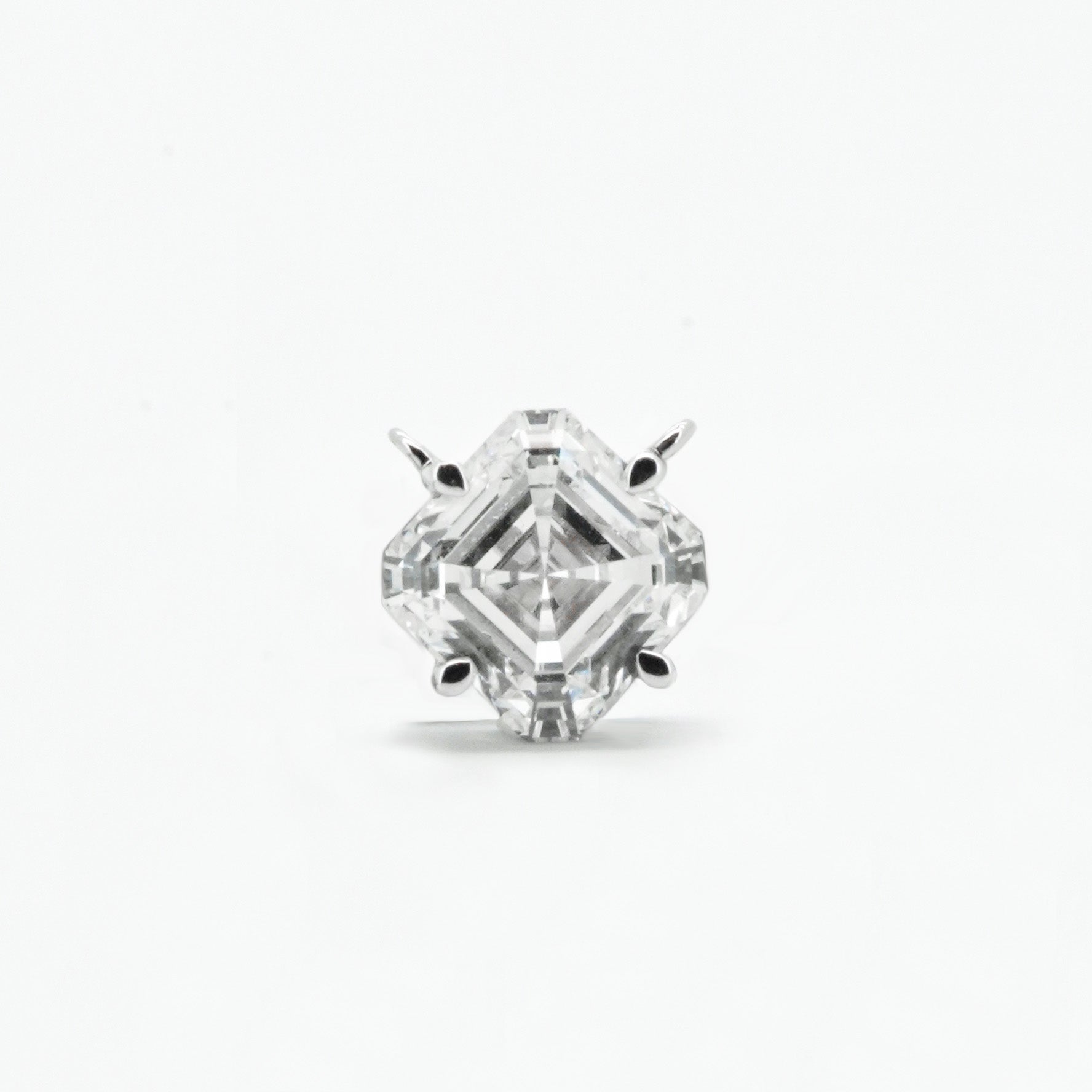 Asscher Diamond Necklace | Sol et Terre