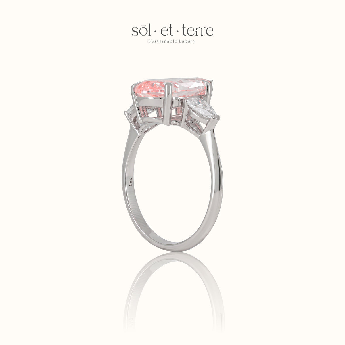 Pear Trilogy with Side Pear Diamonds | Sol et Terre