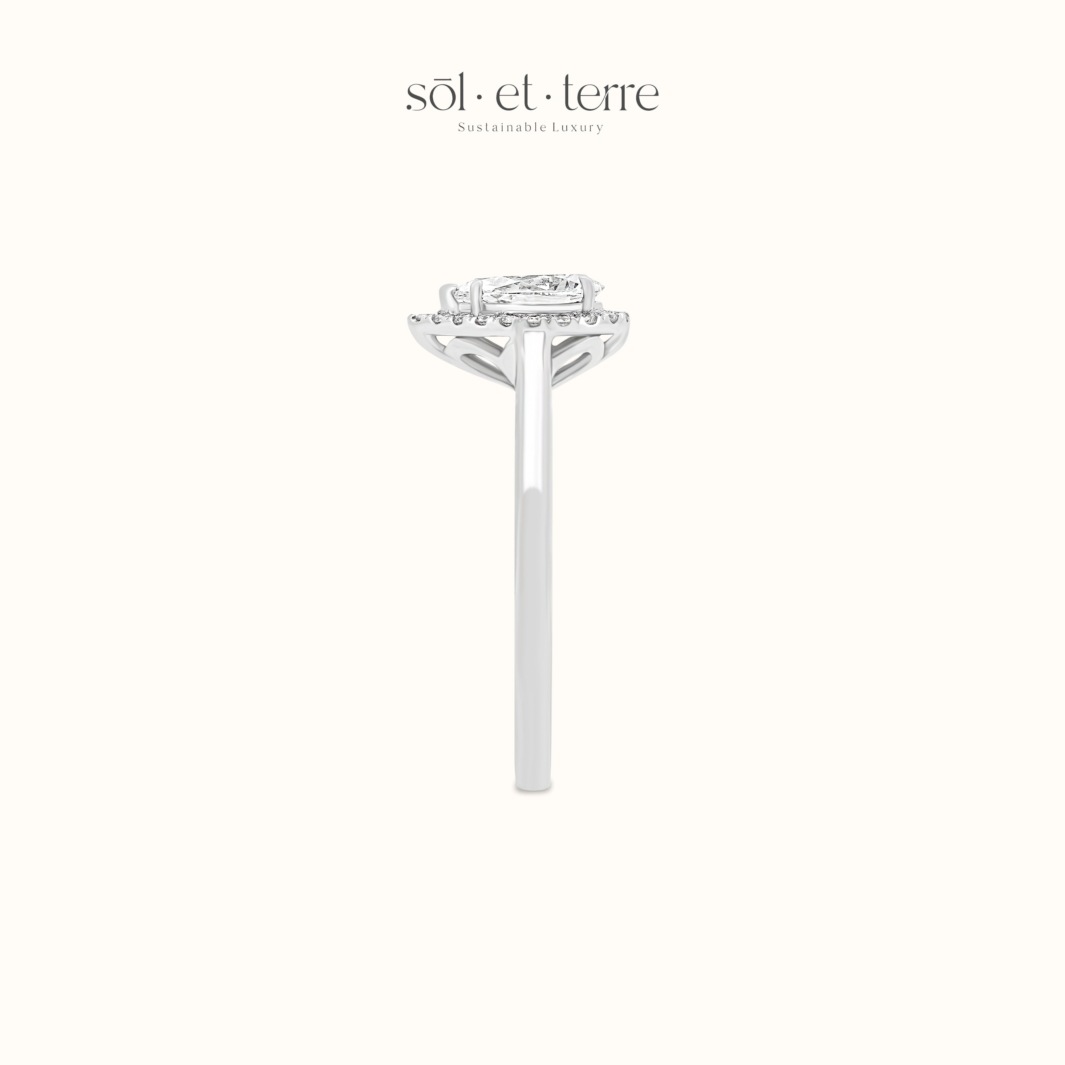 Pear Diamond Ring with Halo | Sol et Terre