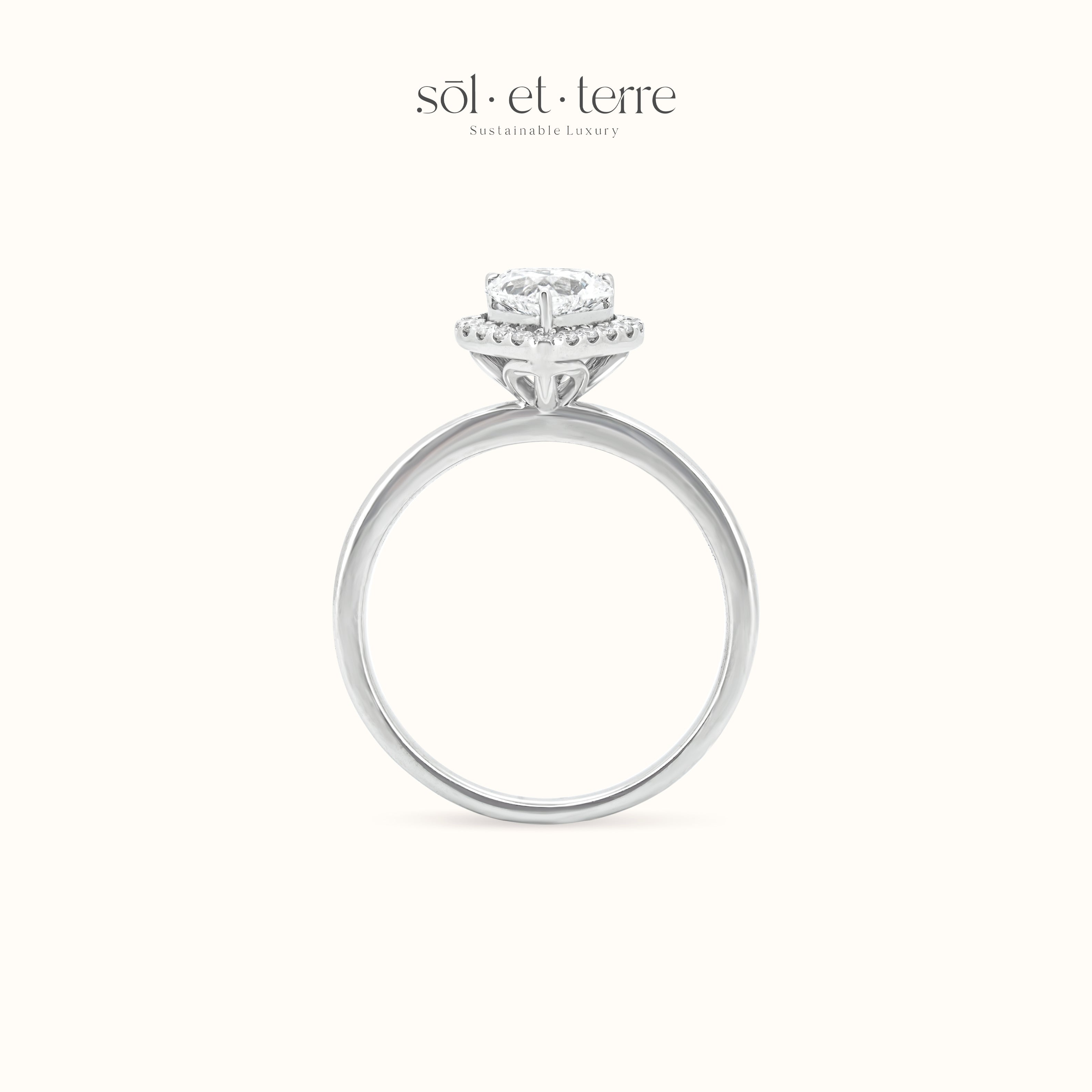 Heart Diamond Ring With Halo | Sol et Terre