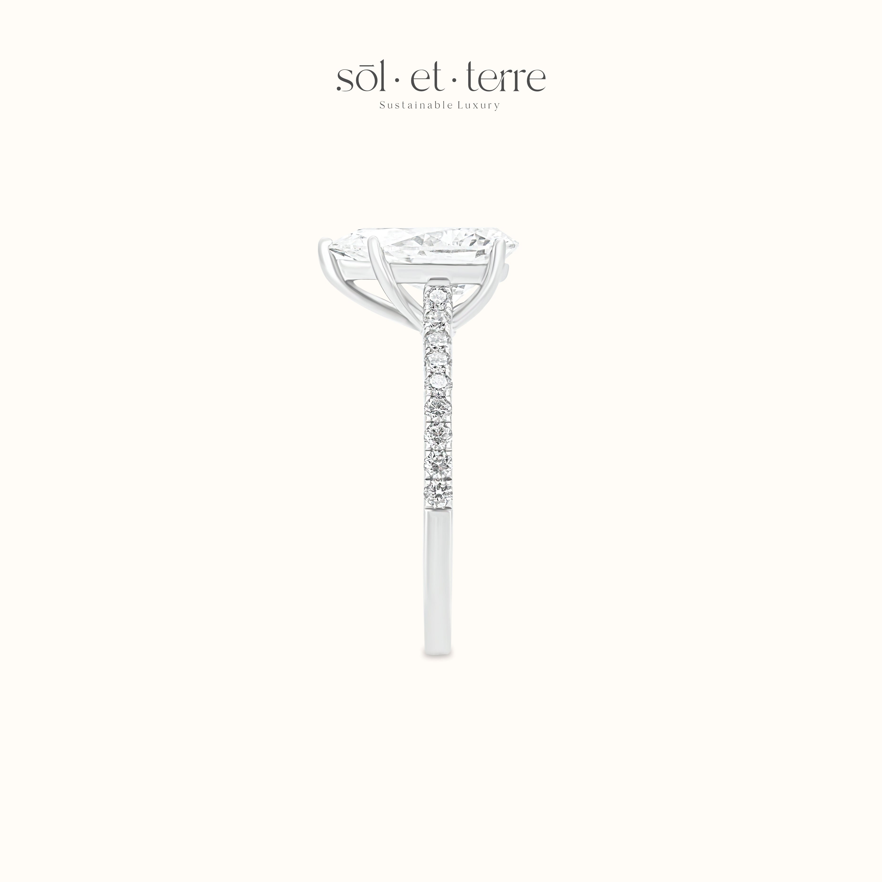 Pear Diamond Ring with Pave Band | Sol et Terre