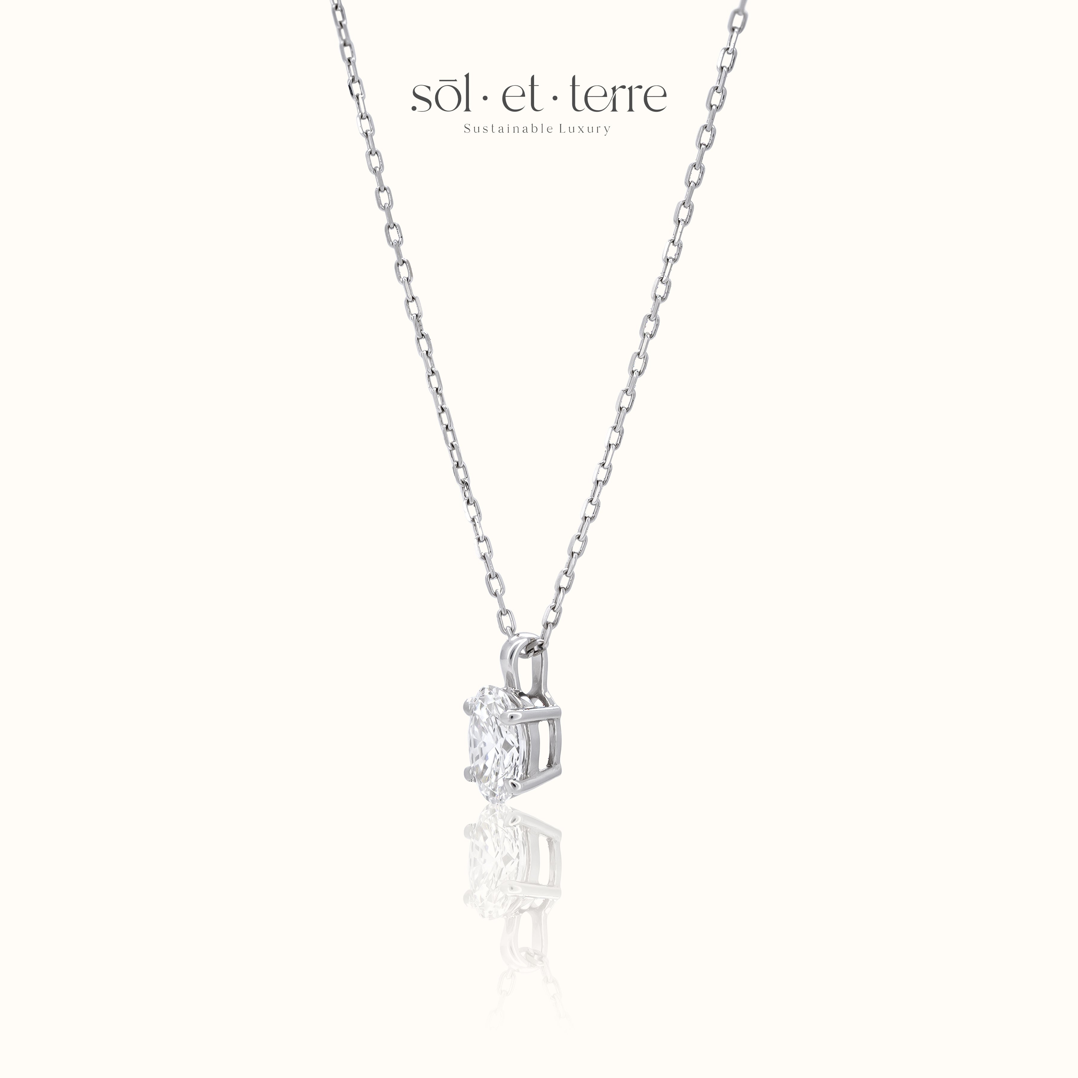 Minimal Oval Diamond Pendant | Sol et Terre