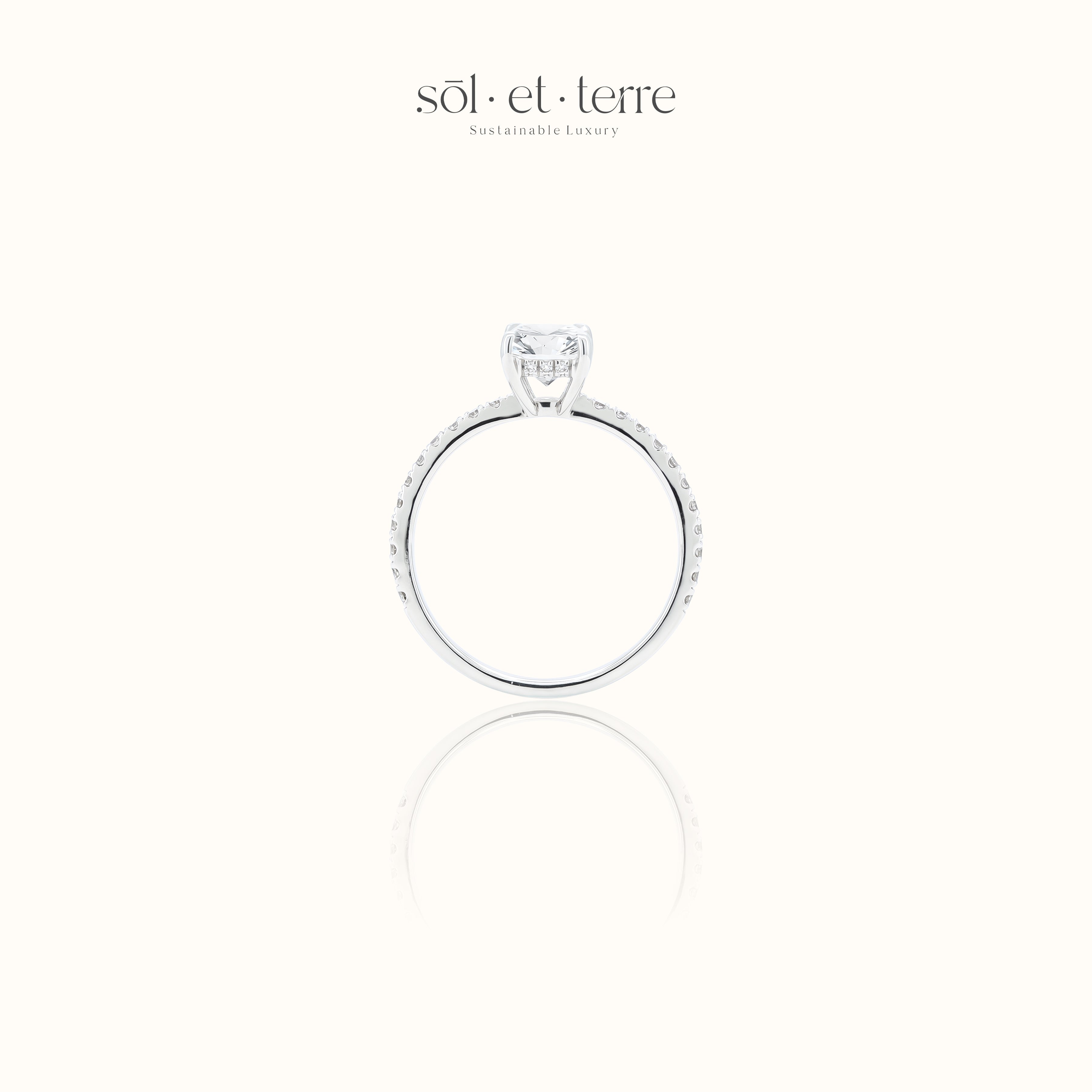 Emerald Diamond with Pave Band and Hidden Halo | Sol et Terre