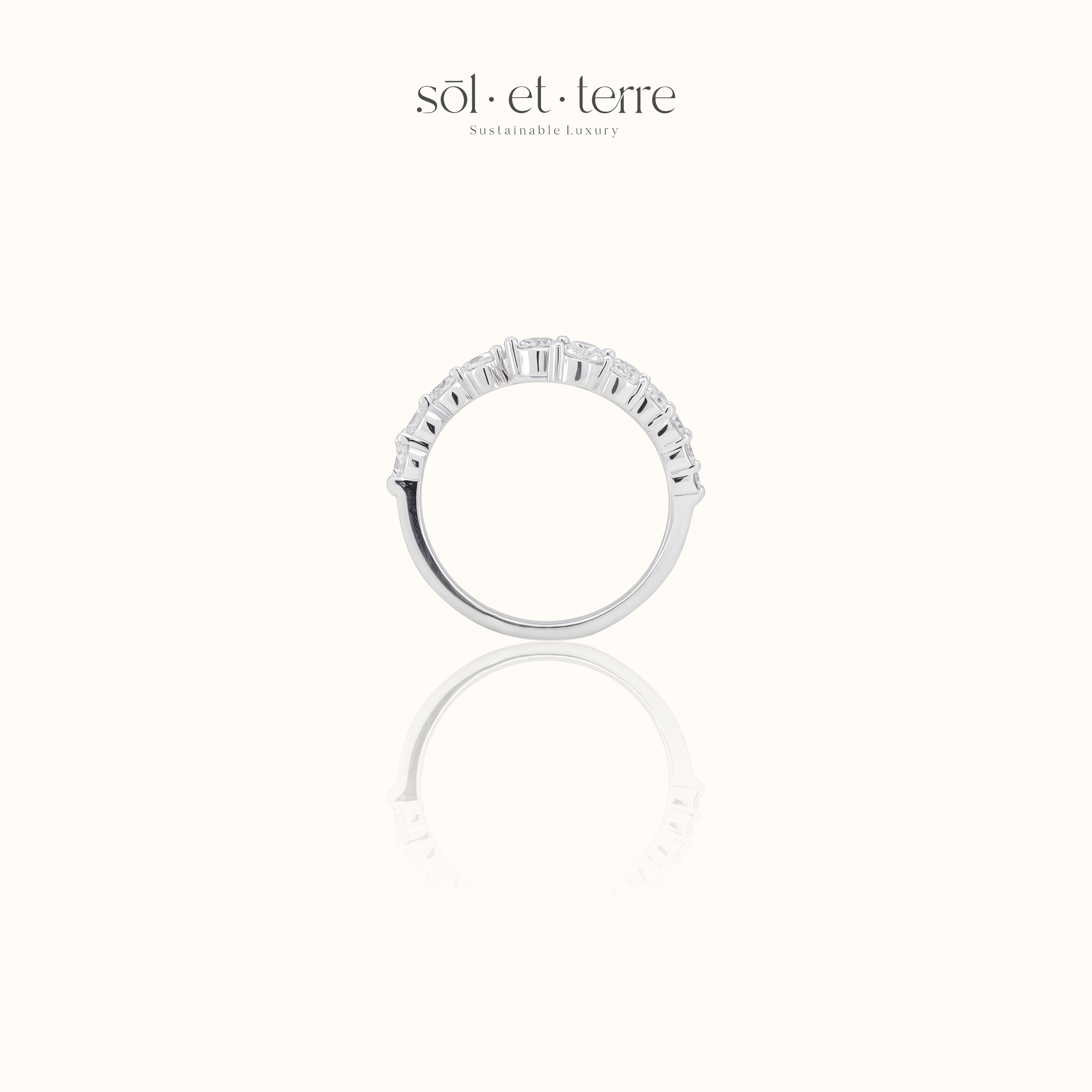 Fan Out Diamond Ring | Sol et Terre