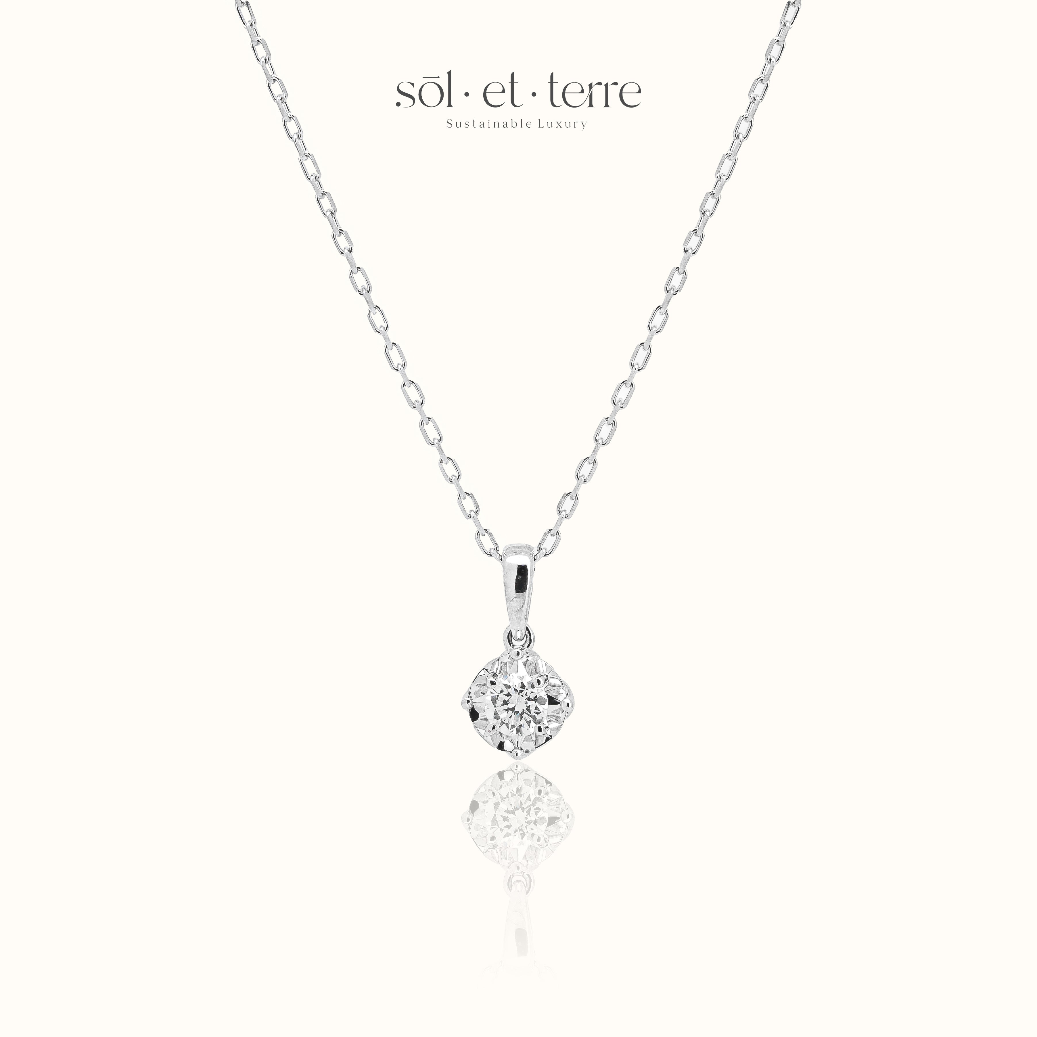 Crowned Diamond Pendant Petal Detail | Sol et Terre