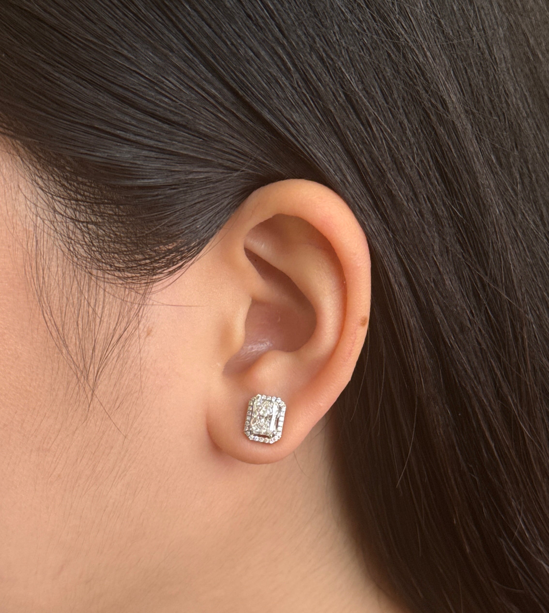 Emerald Diamond Stud Earrings with Removeable Halo | Sol et Terre