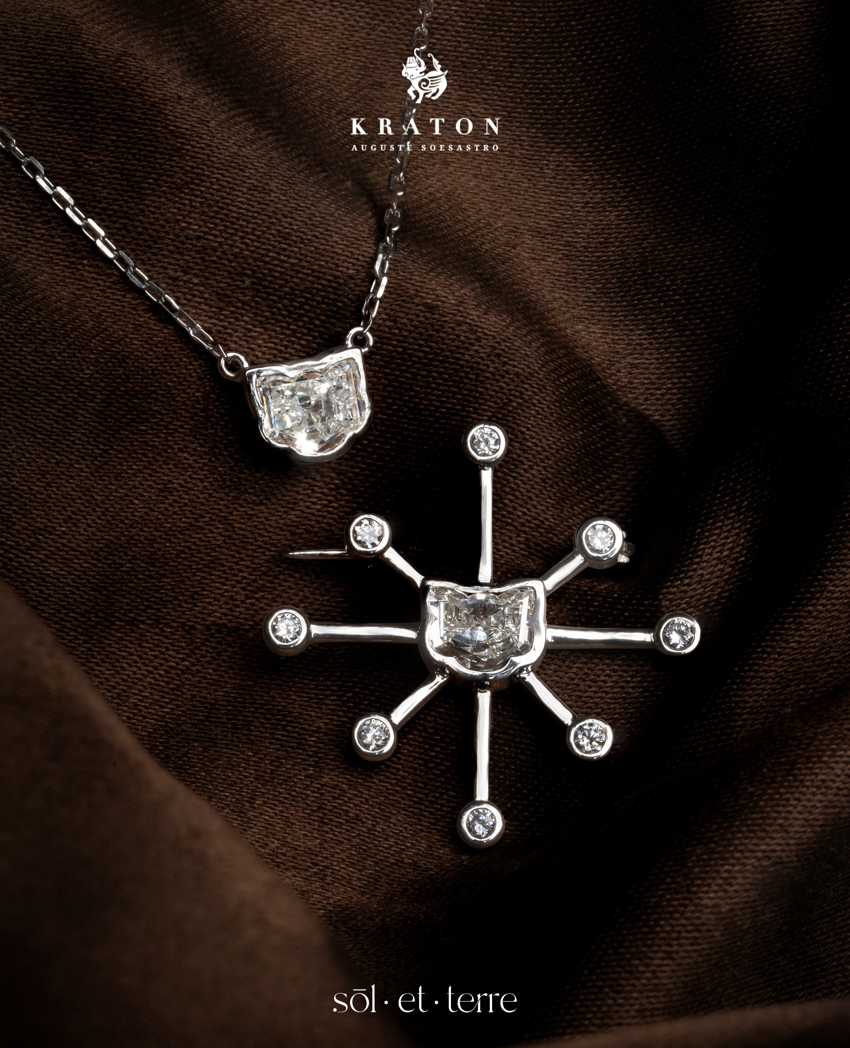 Dog shaped Diamond Brooch with White Gold Band