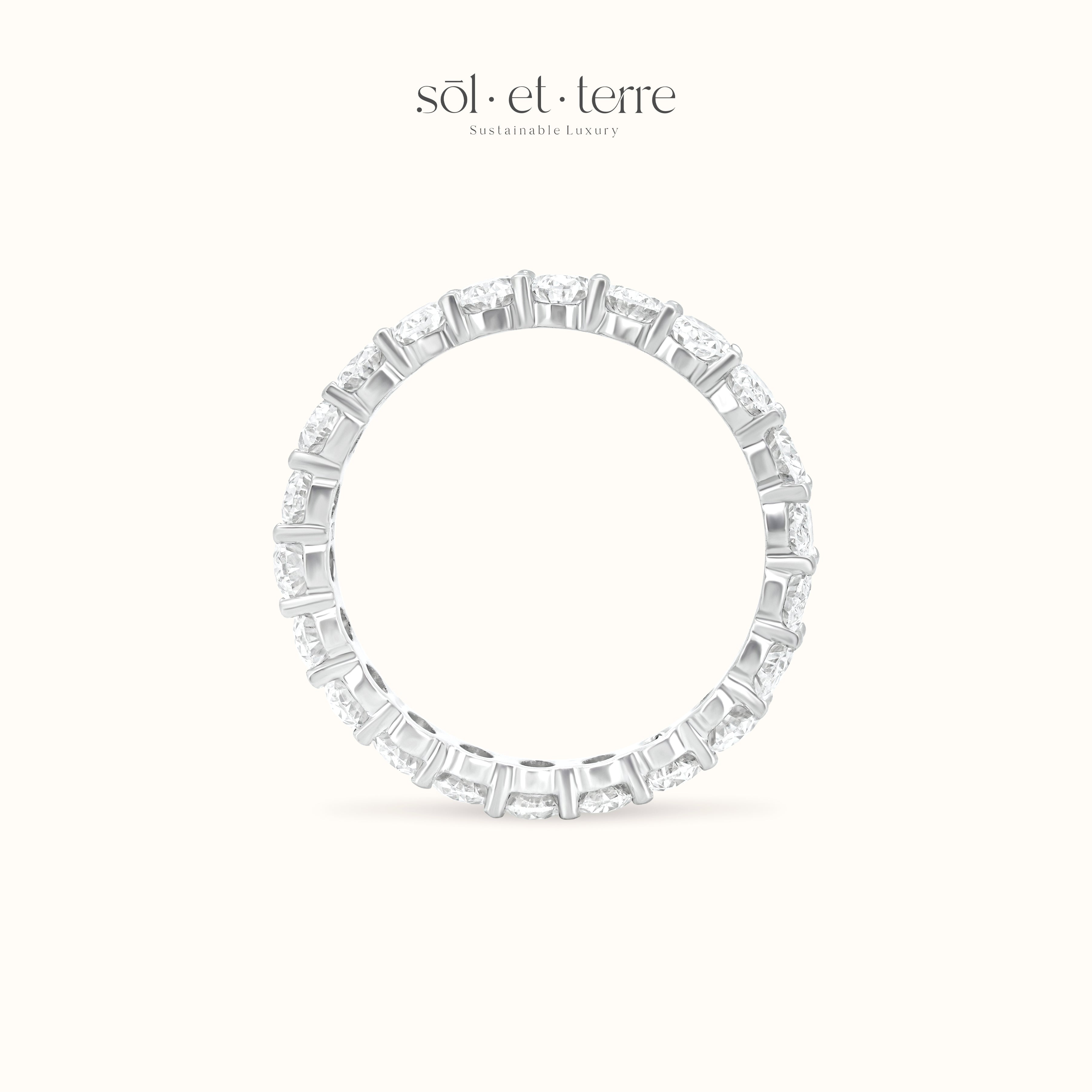 Oval Eternity Ring | Sol et Terre